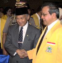 Habibie wins party nomination for presidential election